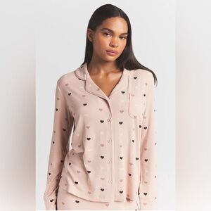 SKIMS Soft Lounge Sleep Pajama Top in Mica Mini Heart Halfdrop size Medium